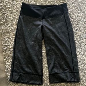 Lululemon Clam Digger Crop Pants